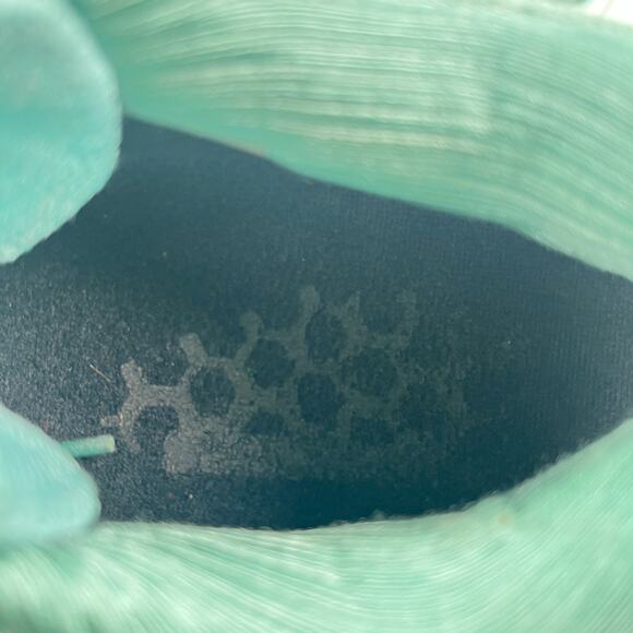 Asics Gel-Nimbus 24 Seafoam Green Lace Up Running Shoes 1012B201 Women's Size 10 - Picture 8 of 12